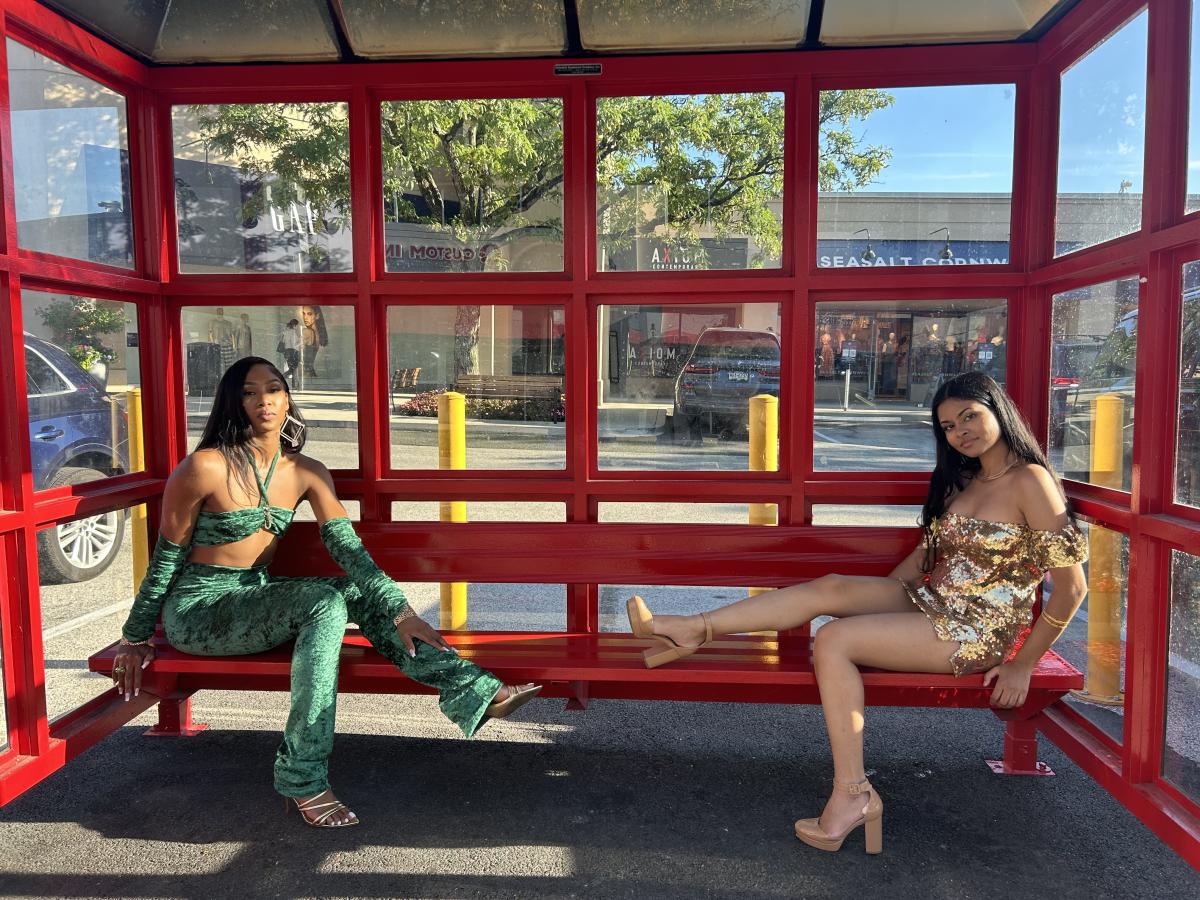 Gold at the Bus Stop — MeStyleNiche