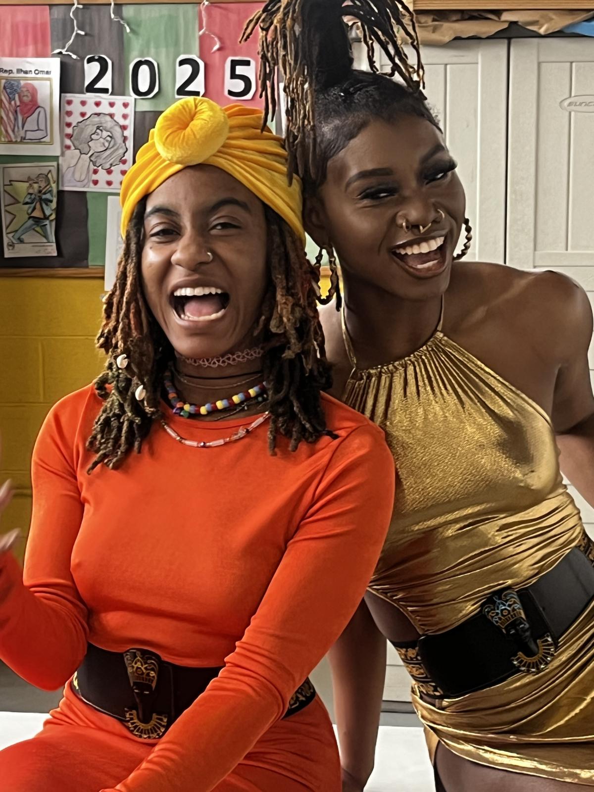 Joy in Gold — MeStyleNiche